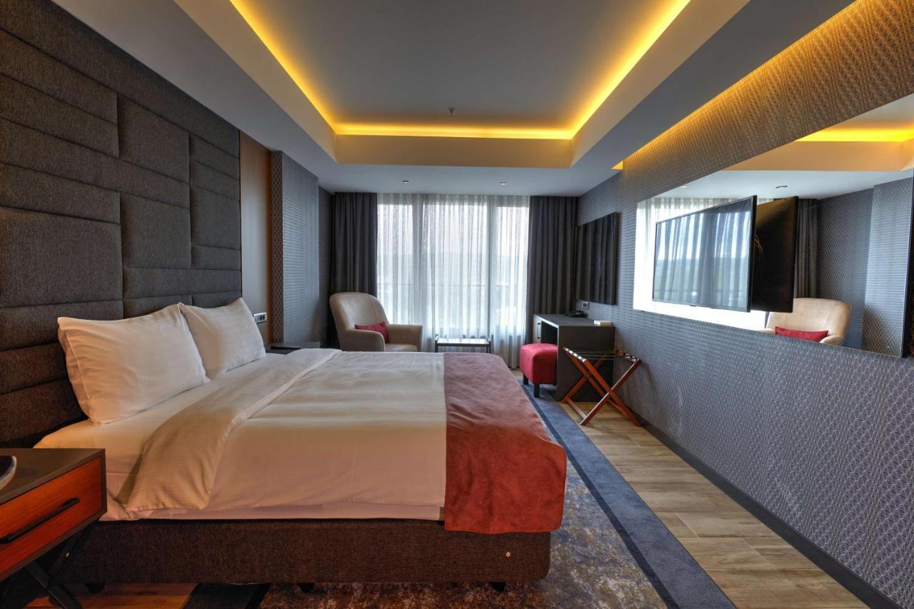 Nova Vista Deluxe & Suites A Member Of Radisson Individuals Eskişehir Esterno foto