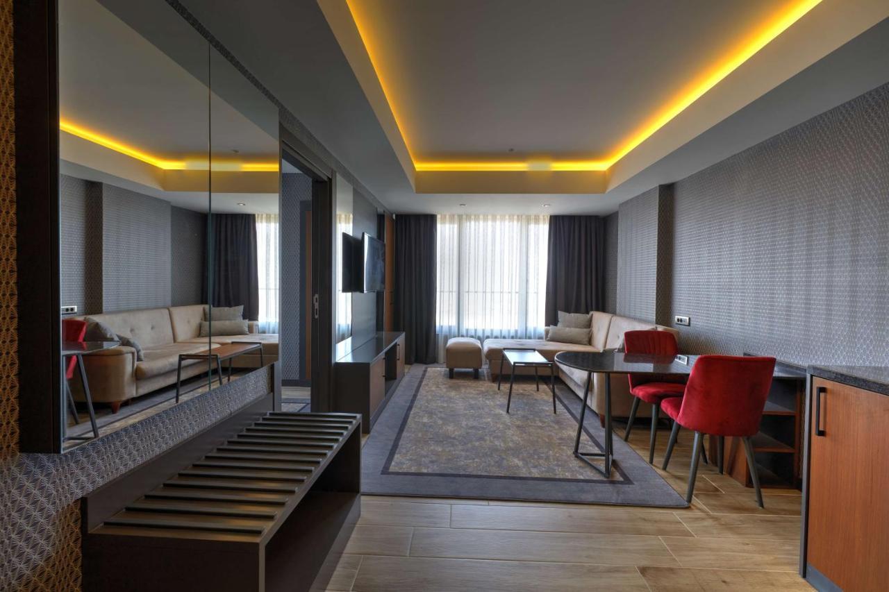 Nova Vista Deluxe & Suites A Member Of Radisson Individuals Eskişehir Esterno foto