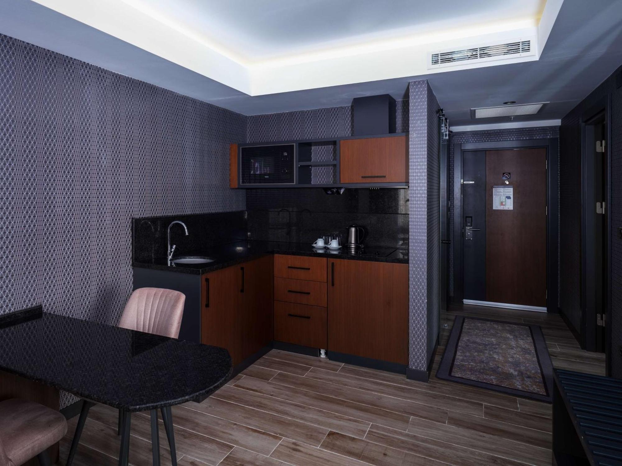 Nova Vista Deluxe & Suites A Member Of Radisson Individuals Eskişehir Esterno foto