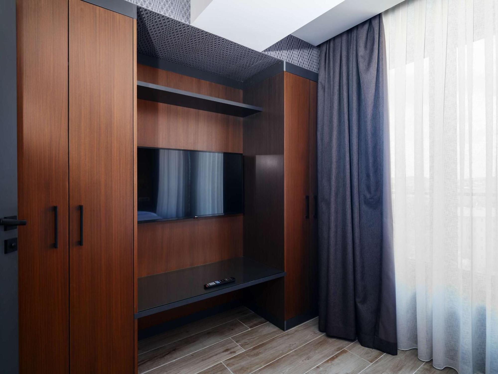 Nova Vista Deluxe & Suites A Member Of Radisson Individuals Eskişehir Esterno foto